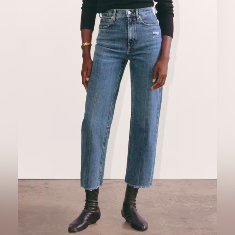 Everlane The Way-High Jean Distressed Wash 27.5 length